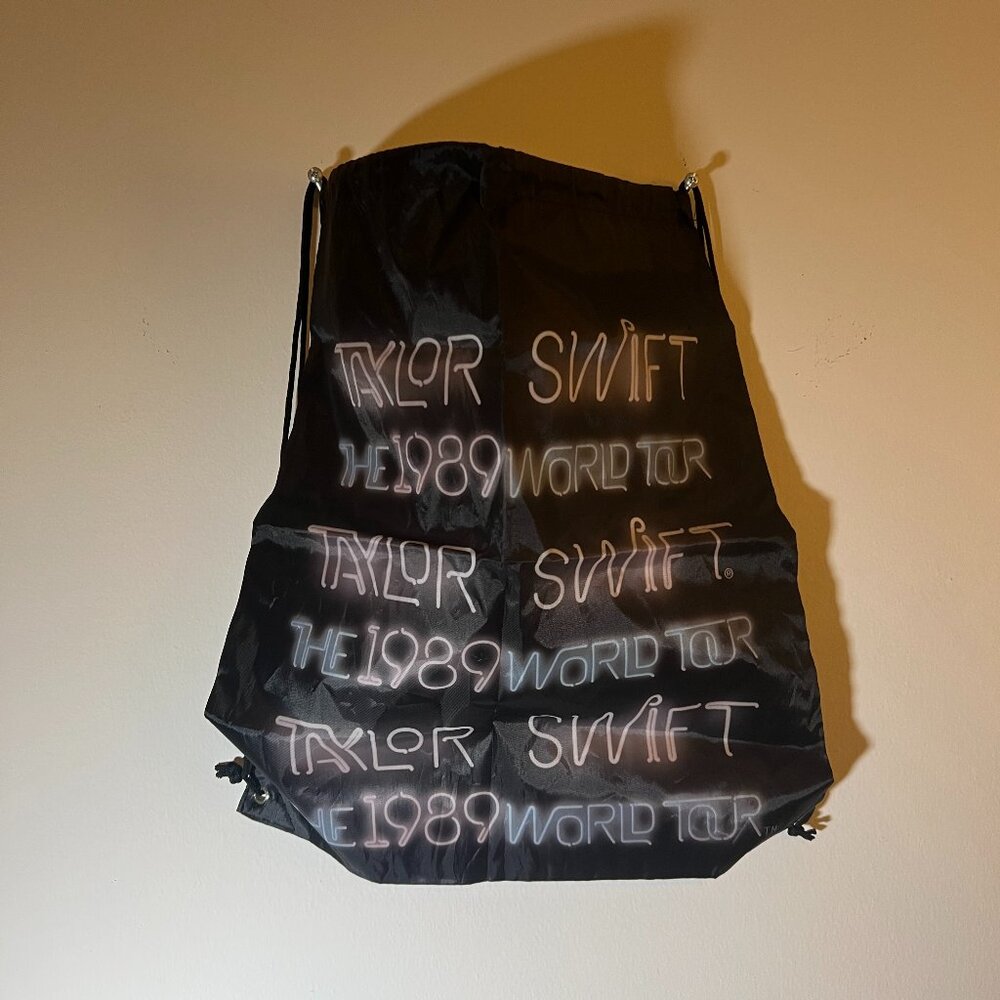 Taylor Swift 1989 World Tour Nylon Drawstring Bag